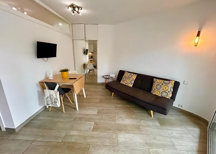 Appartement Wonderful In *