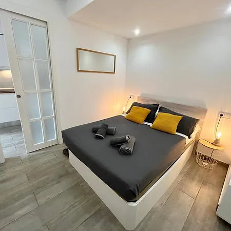 Wonderful In Apartment *